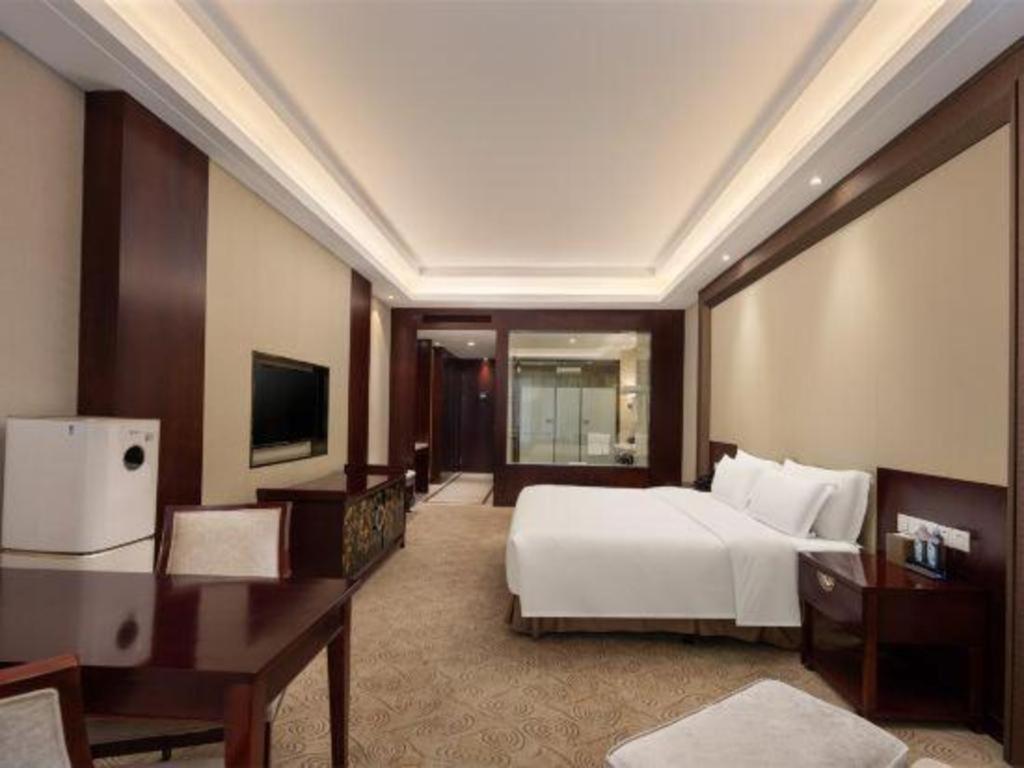 Linyi Blue Horizon International Hotel Yi He Екстер'єр фото